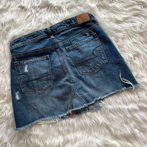 American Eagle Outfitters Womens Denim A Line Skirt Blue Distressed Frayed Hem 6 - Picture 2 of 6